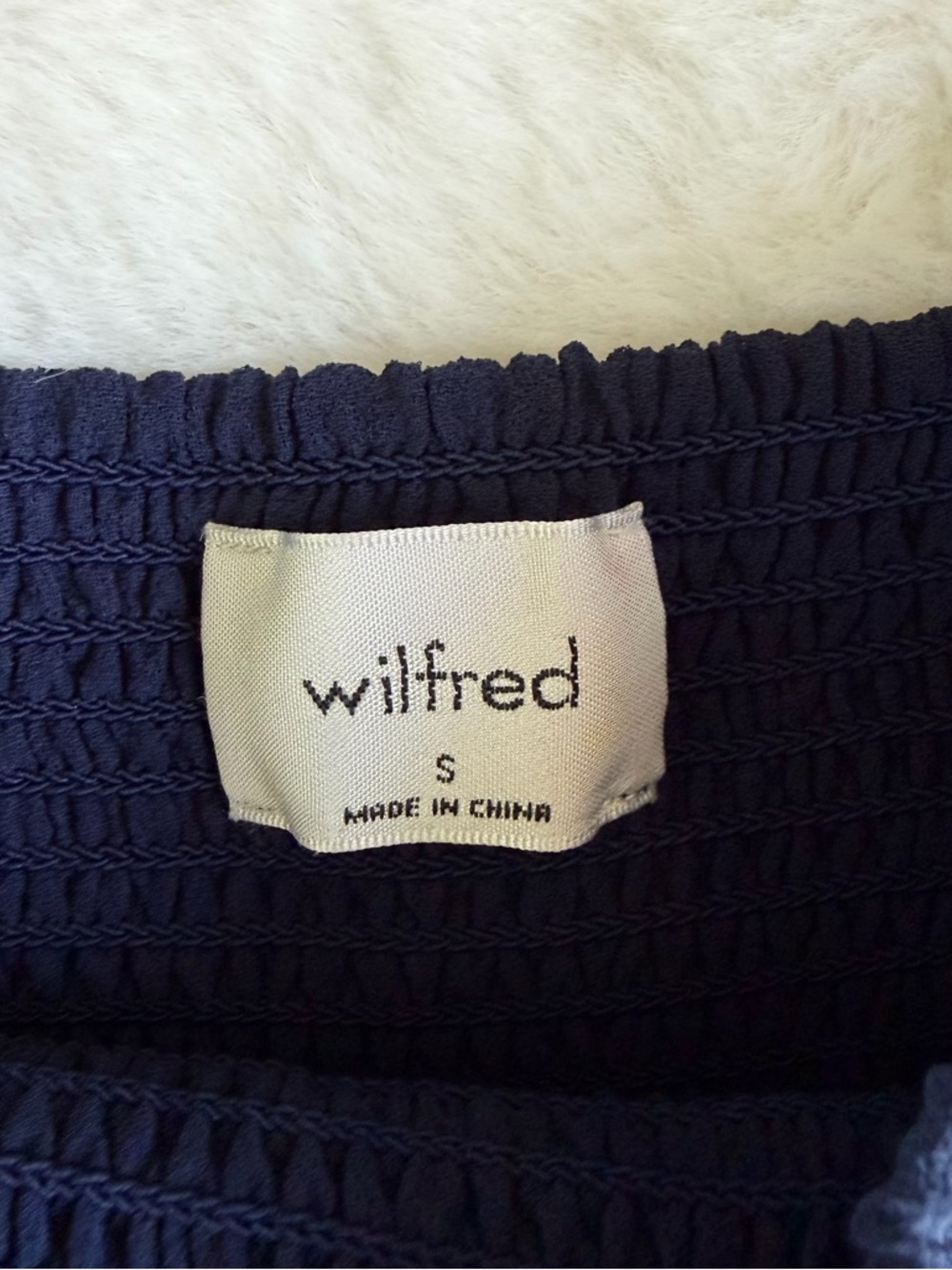 NOT FOR SALE Wilfred Navy Smocked Mini Dress Sheer Sleeves Size S - Picture 11 of 11